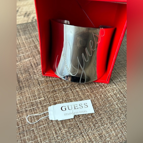 Cuff bracelet Guess & Swarovski Stainless Steel - Picture 5 of 15